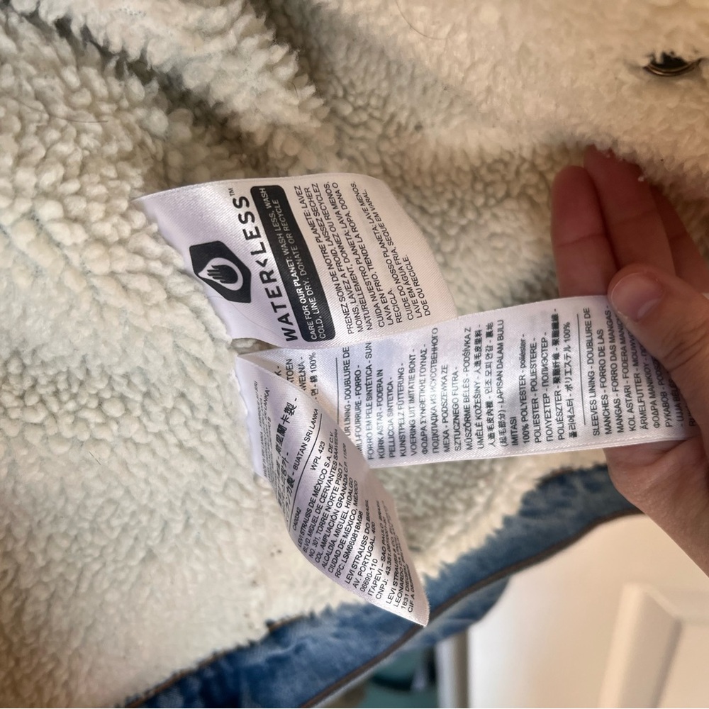 Lined Levi’s Jacket - image 3